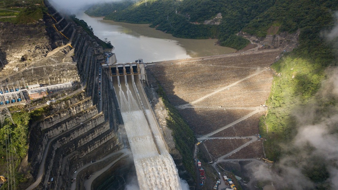 Desalojarán a unas 3.500 personas de la zona de influencia de la presa Hidroituango en Colombia