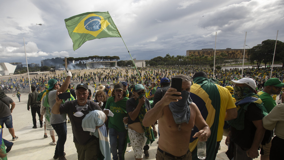 “Estaba en casa de todo el mundo”: aliado de Bolsonaro habla del texto para revertir los comicios