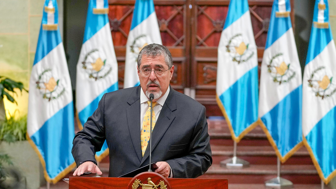 Bernardo Arévalo no descarta consulta popular para remover a la fiscal general de Guatemala