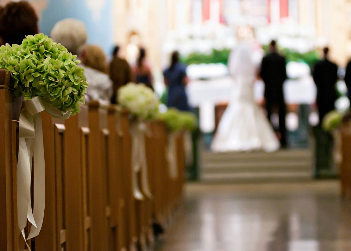 El 10.1% de matrimonios fue por la Iglesia católica y otras religiones