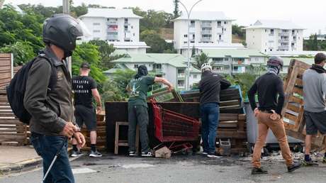 Francia despliega tropas en Nueva Caledonia y declara el estado de emergencia