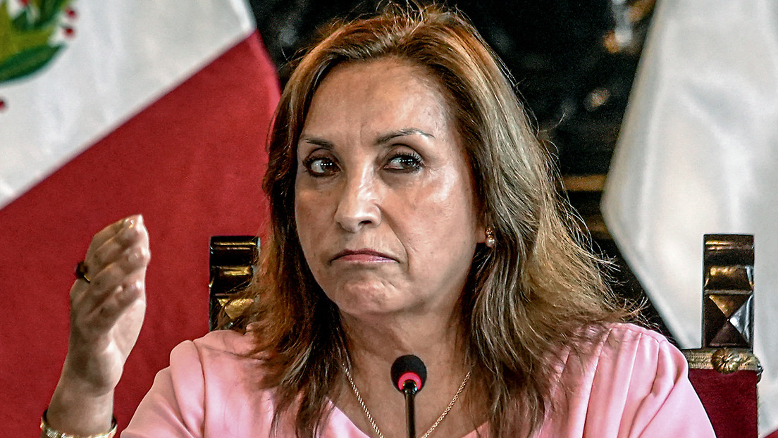 Fiscalía de Perú presenta denuncia constitucional contra Boluarte por el ‘caso Rolex’