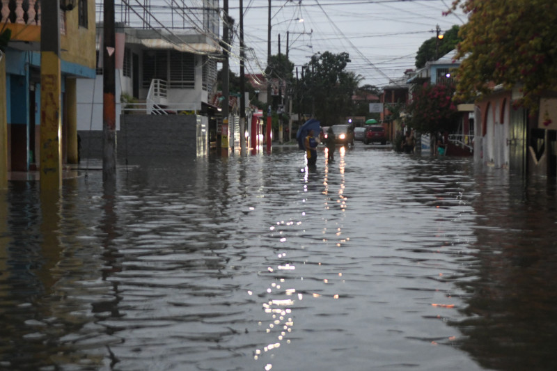 Gobierno suspende labores en Gran Santo Domingo a partir de las 2:00 PM de este viernes por las lluvias