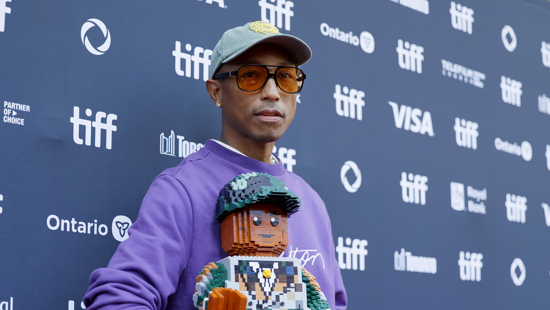 “Nadie te preguntó”: El cantante Pharrell Williams critica a los artistas que dicen a quién votar