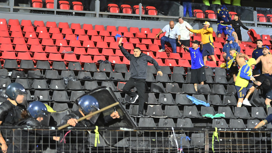 Presidente de Boca Juniors evita “una tragedia” al frenar violencia en un partido