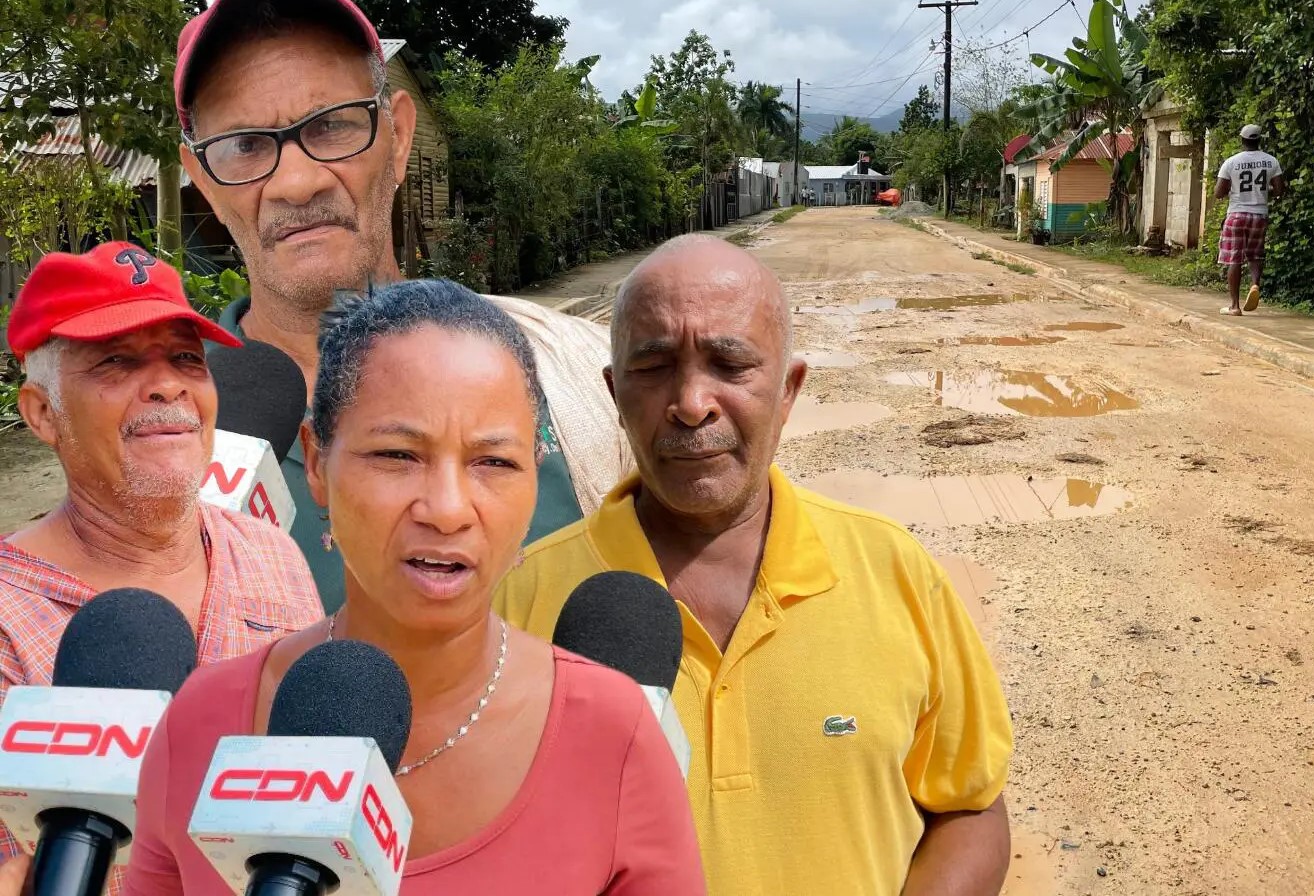 Comunitarios en Nagua claman por reparación urgente de carretera