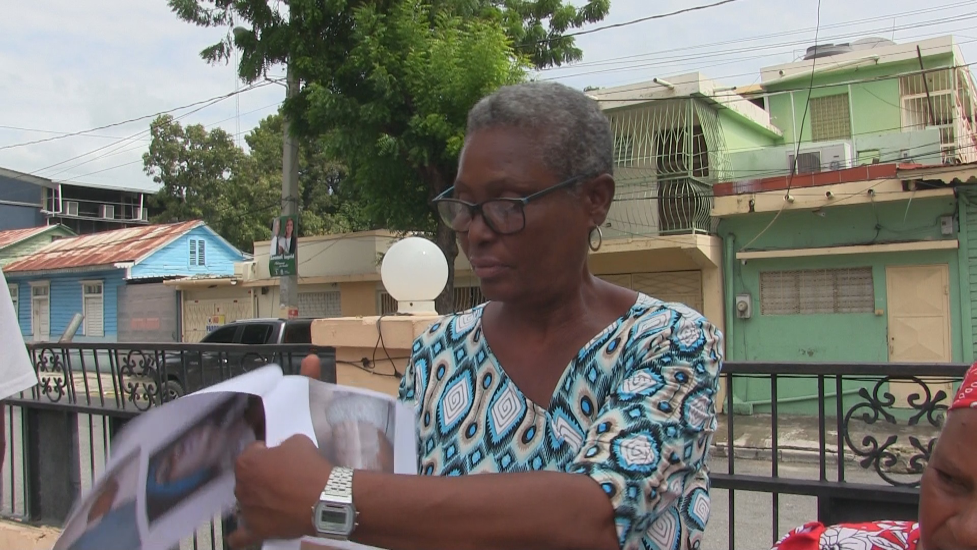 Mujeres de Boquerón en pie de lucha para que no destruyan sus negocios