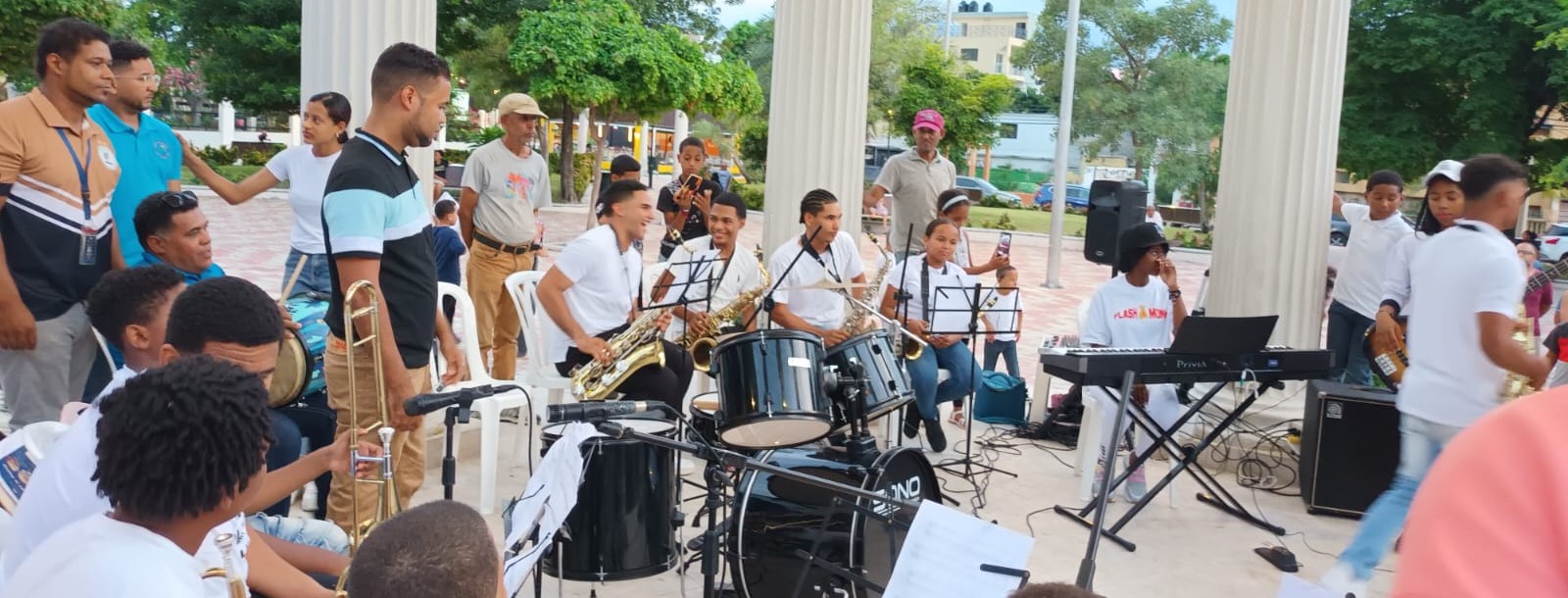 VIDEO: Azua celebra con entusiasmo el Día del Músico en Bellas Artes