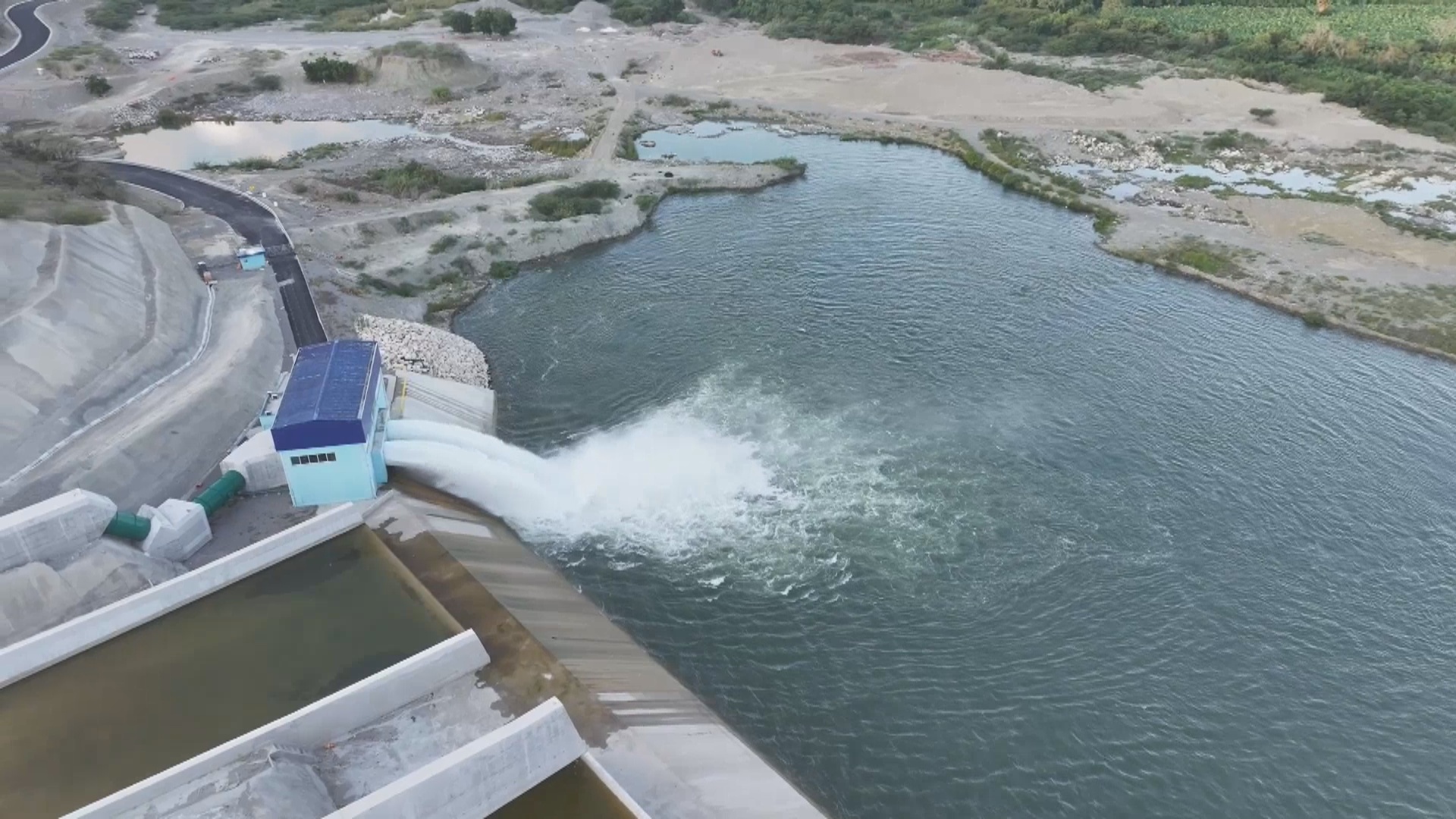 Presa Monte Grande en marcha! Agua, inversión y esperanza para el Sur