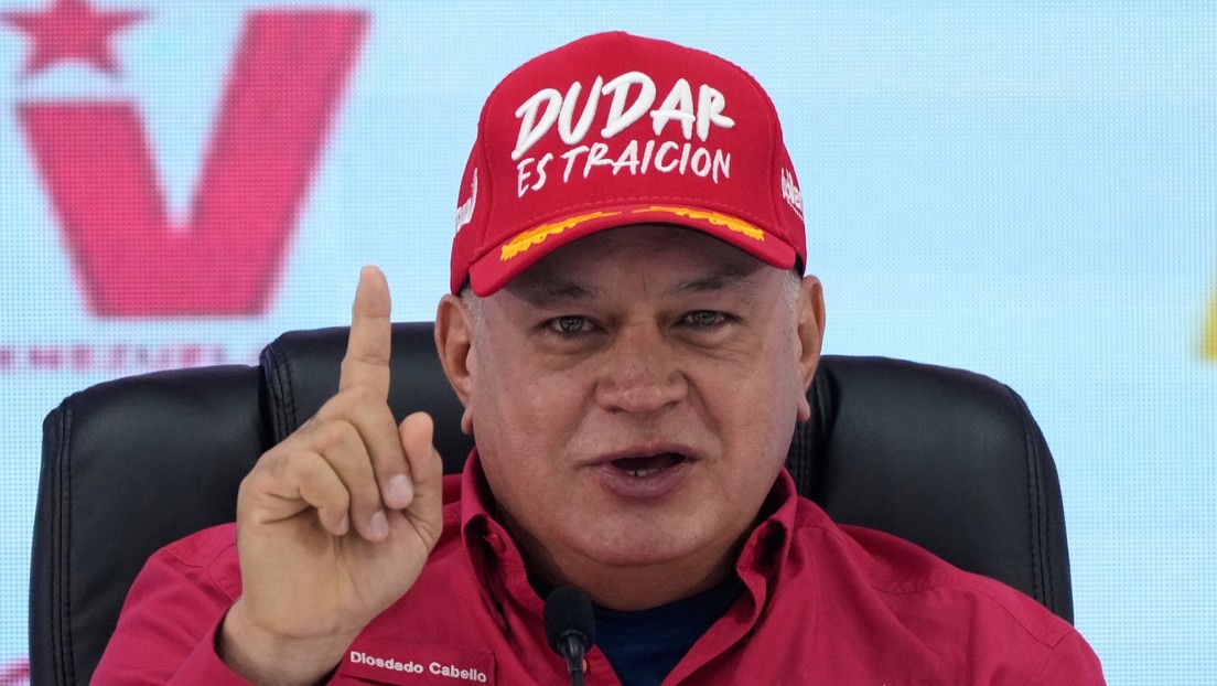 Diosdado Cabello envía mensaje de solidaridad a Petro y llama la atención sobre una coincidencia