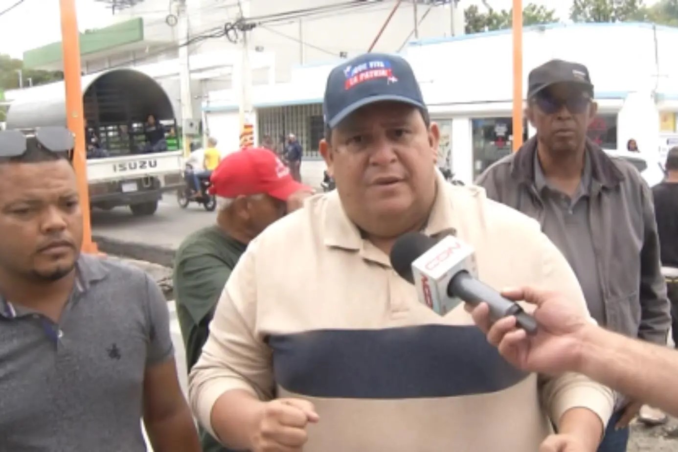 Autoridades de Azua se mantuvieron vigilantes por Melissa