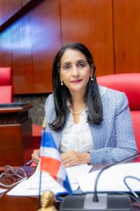 Senado aprueba dos resoluciones de Lía Díaz para instalar centros de atención primaria en comunidades de Azua