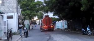 Residentes de La Frontera en Azua exigen solución a problema de agua potable de más de 20 años