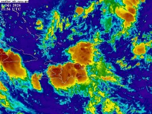 Vaguada provoca aguaceros, tormentas eléctricas y ráfagas de viento esta noche